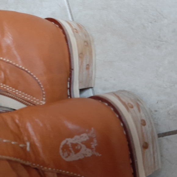 Rare Like Smug by Prophecy Brown Leather Booties Size 7.5 - Picture 11 of 12